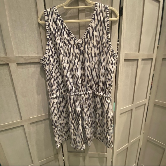 Lou & Grey Ripple Cozy Cotton V-Neck Romper New Medium - Picture 6 of 7